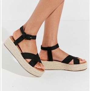 Urban Outfitters: Black Platform Espadrille Sandal